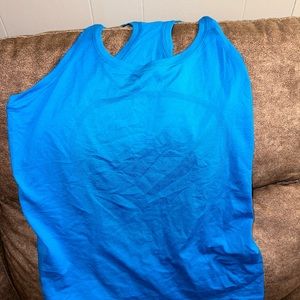 NWOT Lululemon Poolside Blue Swiftly tank 2.0, size 8